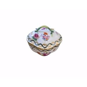 Carl Thieme Dresden Floral Porcelain Trinket Box, Applied Flowers, Gilt